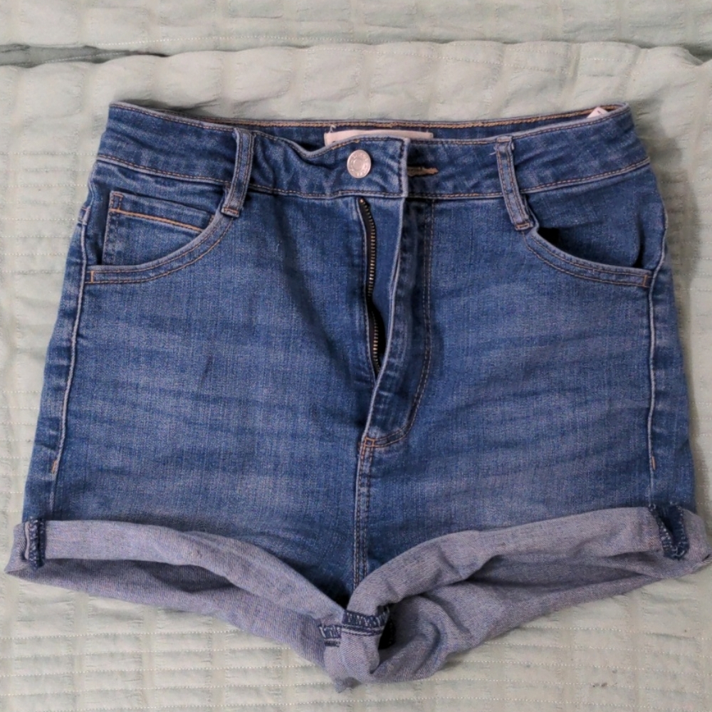 Skinny high-rise Garage shorts, size 05